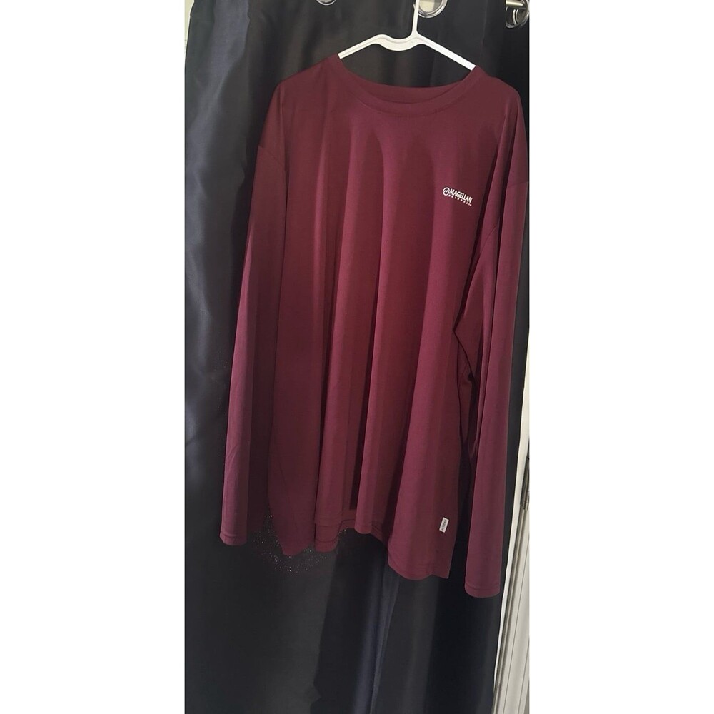 Men’s Magellan fish gear classic fit, moisture wicking T-shirt.